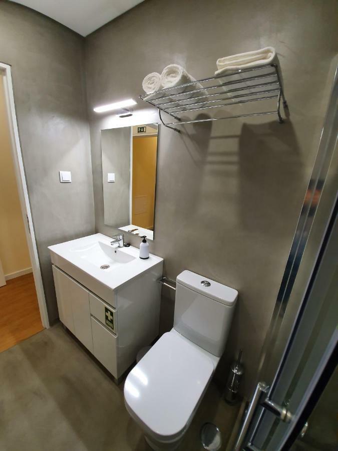 Agnelo Comfort - Accommodation H V ฟุงชาล ภายนอก รูปภาพ