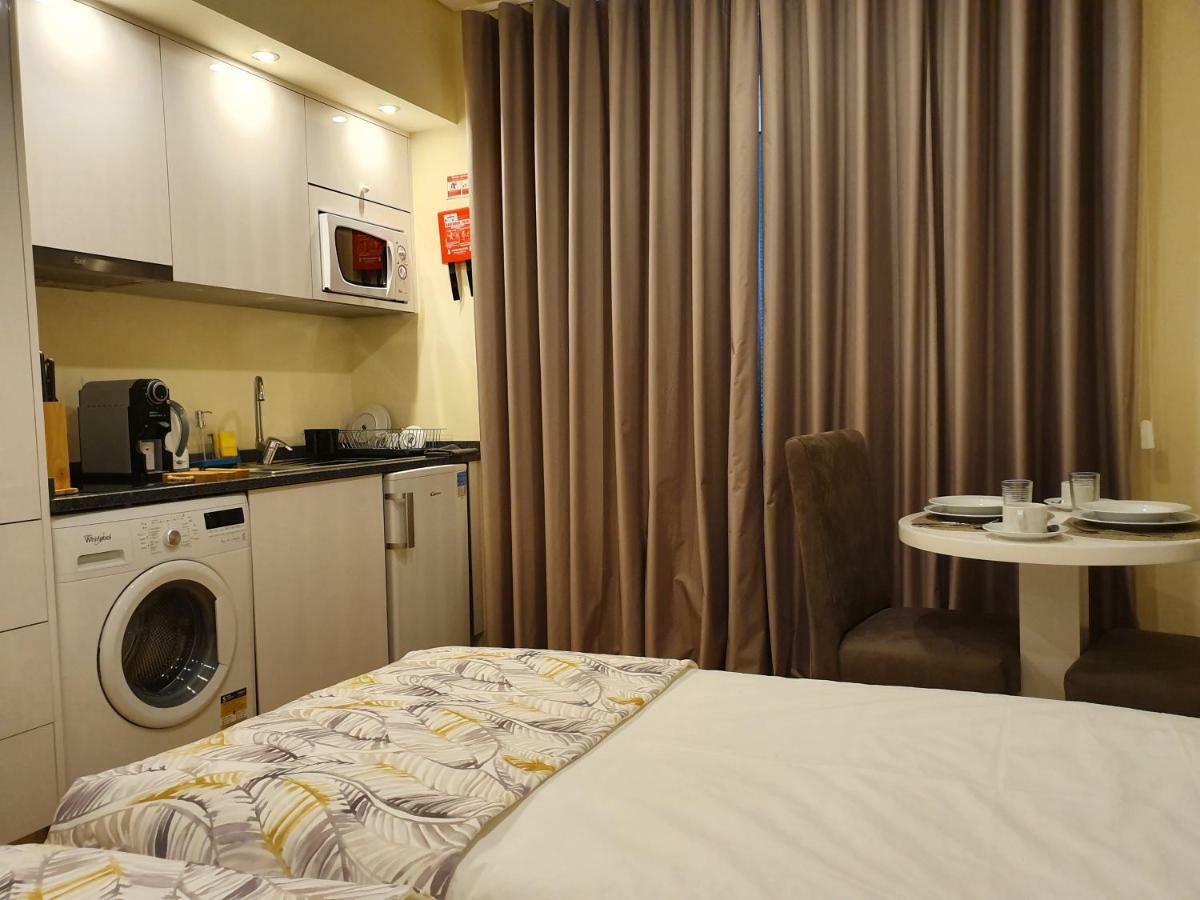 Agnelo Comfort - Accommodation H V ฟุงชาล ภายนอก รูปภาพ
