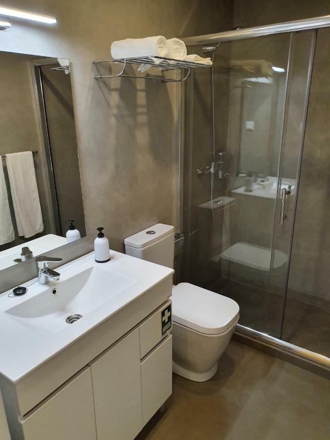 Agnelo Comfort - Accommodation H V ฟุงชาล ภายนอก รูปภาพ