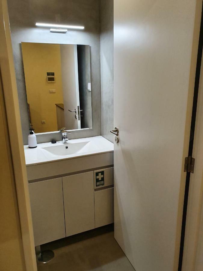 Agnelo Comfort - Accommodation H V ฟุงชาล ภายนอก รูปภาพ